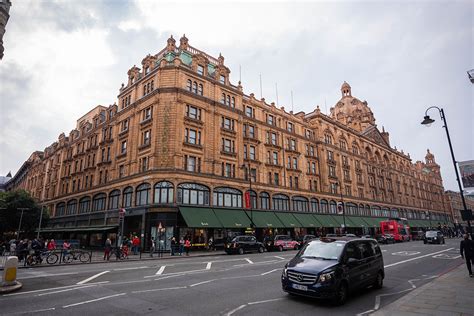 harrods staff discount gucci